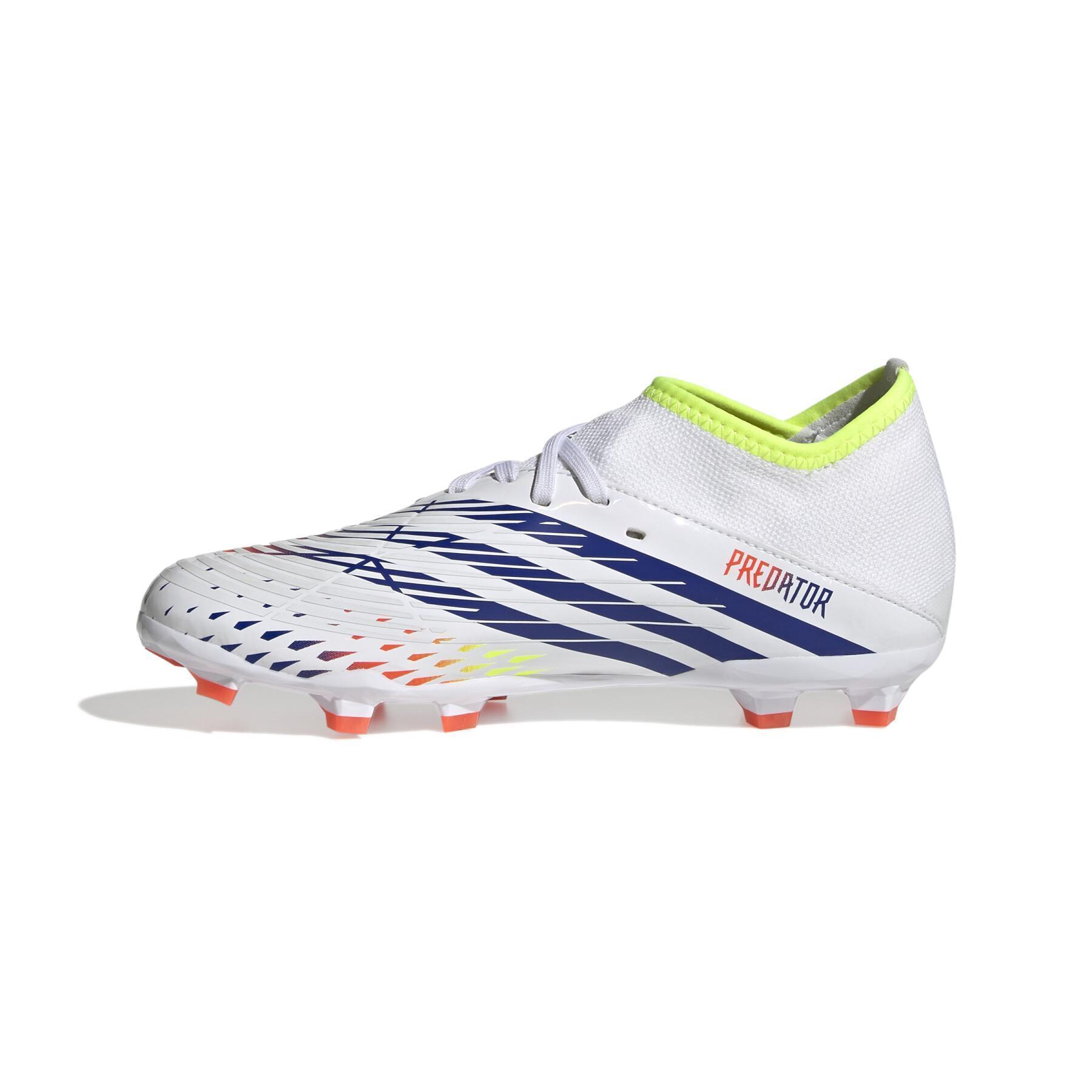 Dziecięce buty piłkarskie adidas Predator Edge.3 SG