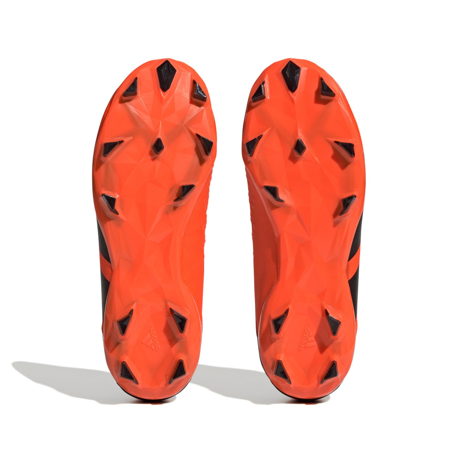 Dziecięce buty piłkarskie bez sznurówek adidas Predator Accuracy.3 FG Heatspawn Pack