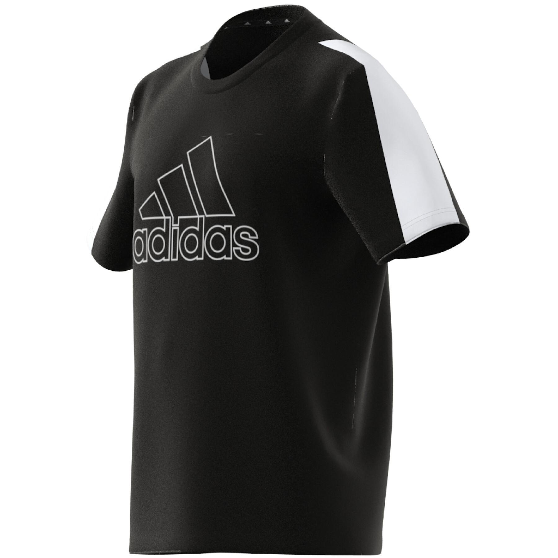 T-shirt z haftowaną naszywką sportową adidas Future Icons