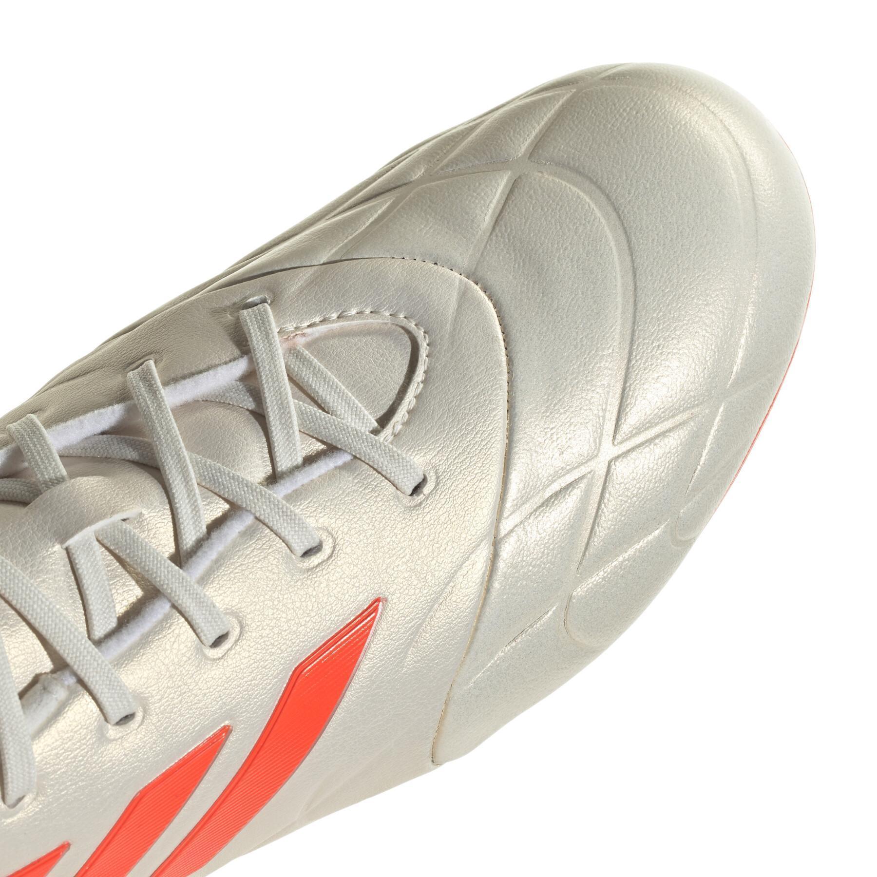 Buty piłkarskie adidas Copa Pure.3 Fg Heatspawn Pack