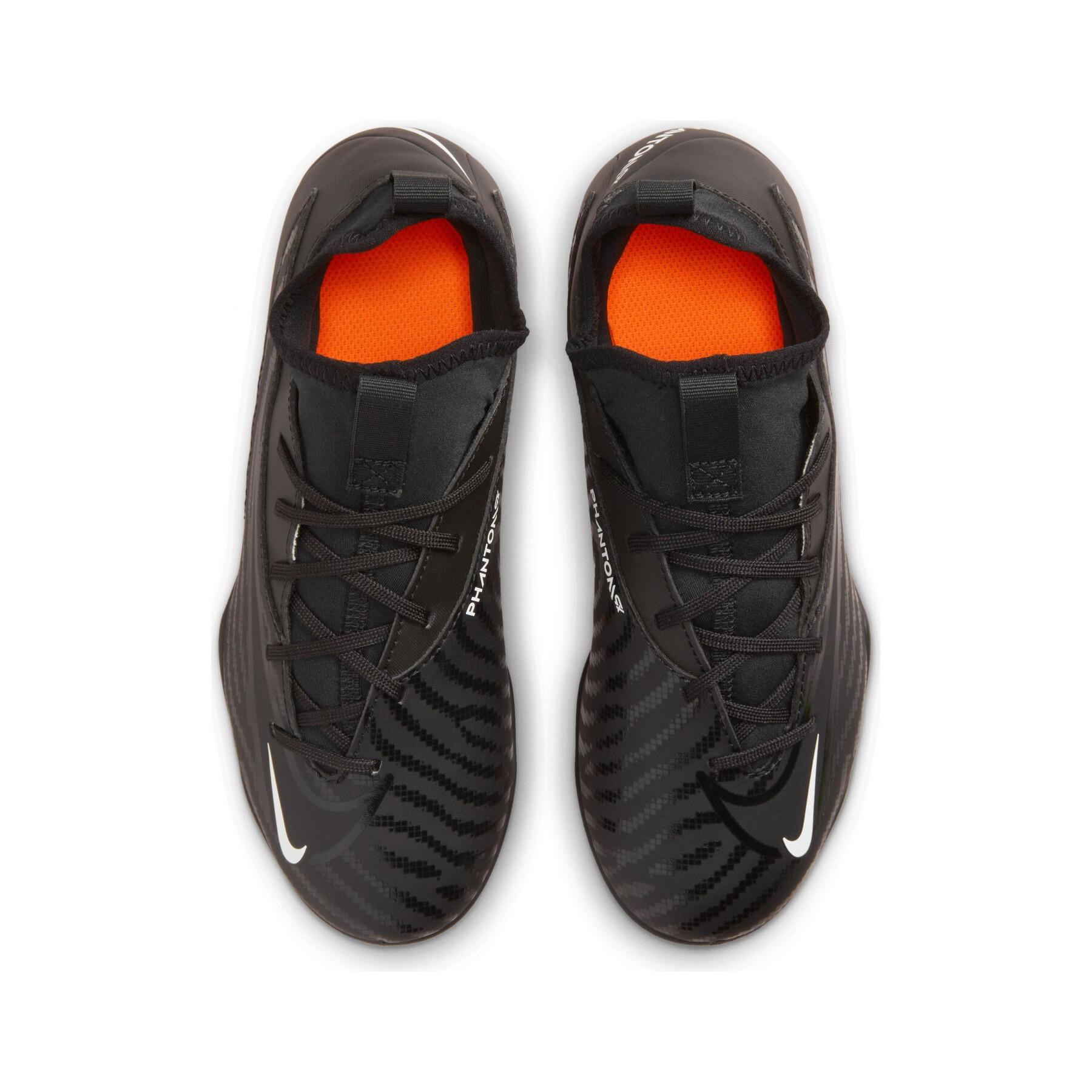 Dziecięce buty piłkarskie Nike Phantom GX Club Dynamic Fit MG - Black Pack
