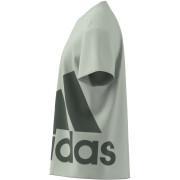 Koszulka z logo giganta adidas Essentials